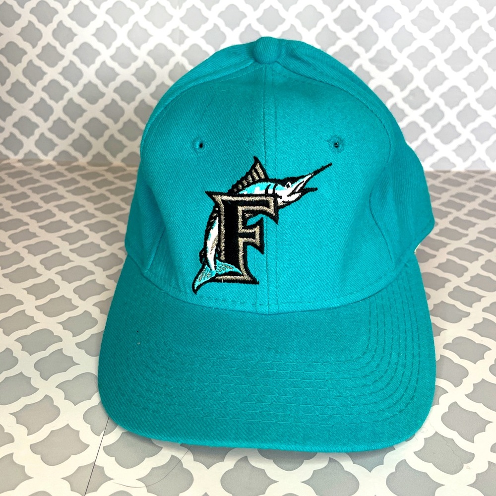 90’s Florida Marlins Wool Fitted (6 3/4) Vintage MLB Pro ball cap baseball